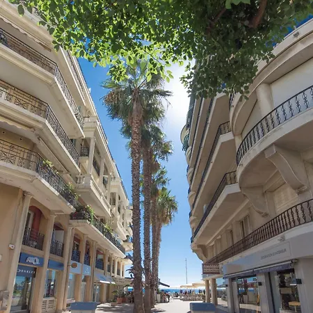 Cosy A - Proche De La - Ee