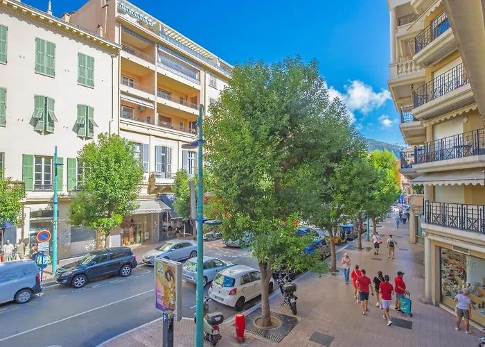 Cosy A - Proche De La - Ee マントン